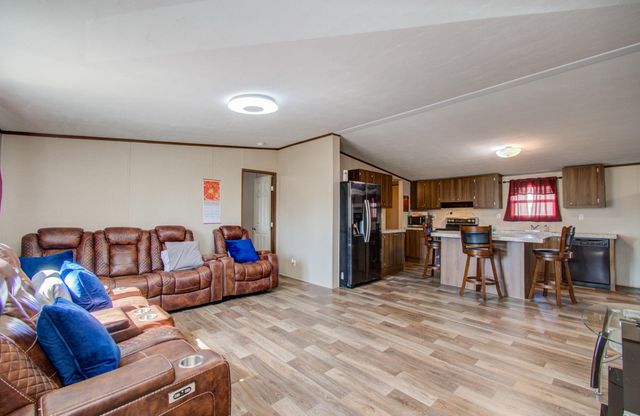 369 Road 5262, Cleveland, TX 77327