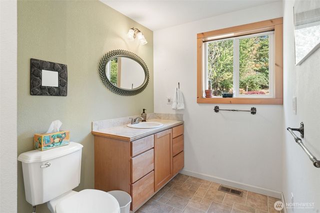14205 77th Avenue E, Puyallup, WA 98373