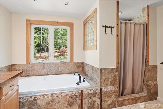 14205 77th Avenue E, Puyallup, WA 98373