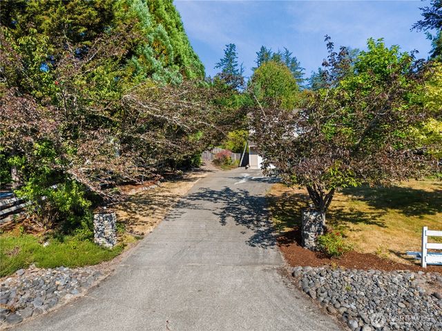 14205 77th Avenue E, Puyallup, WA 98373