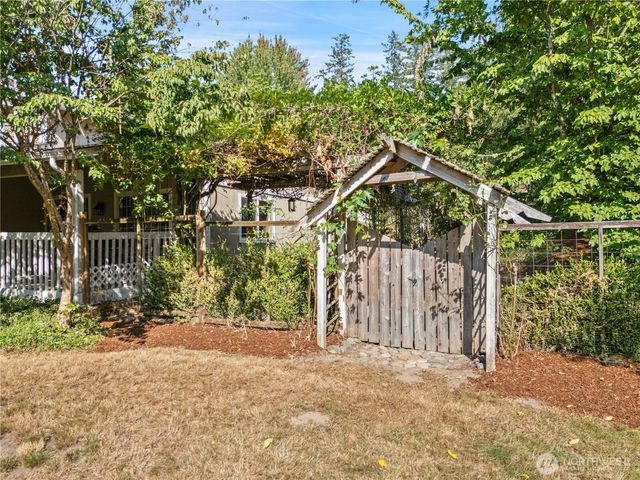 14205 77th Avenue E, Puyallup, WA 98373