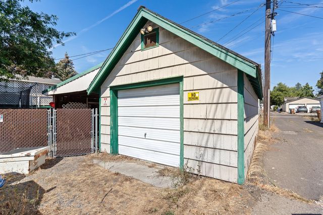 5224 N Jefferson St, Spokane, WA 99205