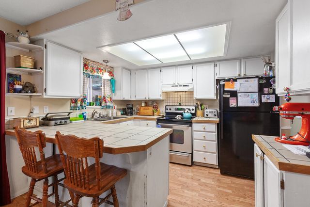 5224 N Jefferson St, Spokane, WA 99205