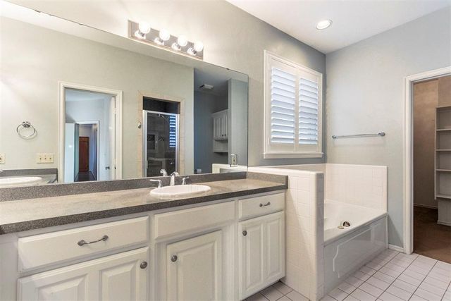 4437 Alturas Court, Oklahoma City, OK 73120