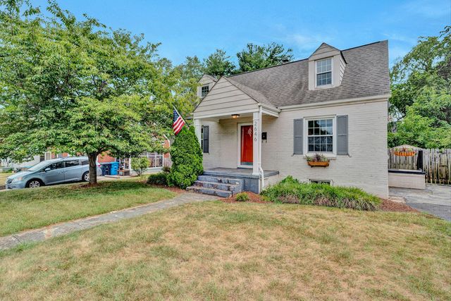 2646 Edgewood ST SW, Roanoke, VA 24015