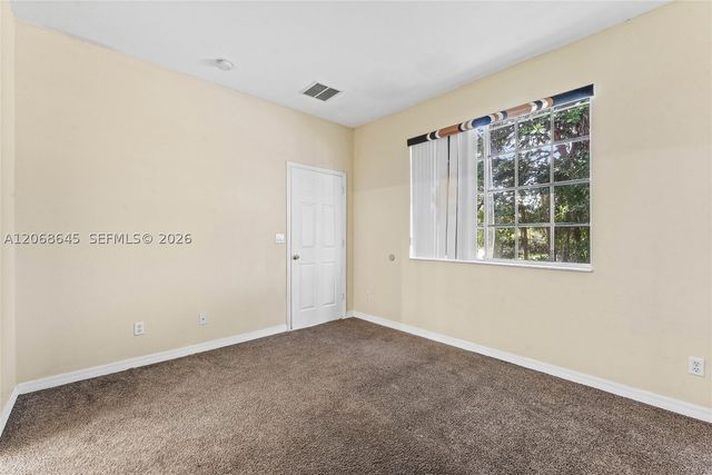2004 Freeport Ln 4106, Riviera Beach, FL 33404