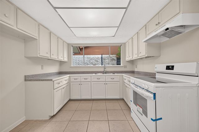 8638 Little River Road, Houston, TX 77064