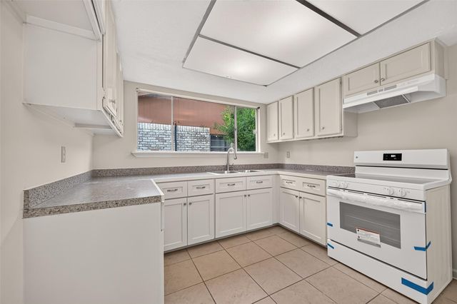 8638 Little River Road, Houston, TX 77064