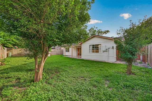 8638 Little River Road, Houston, TX 77064