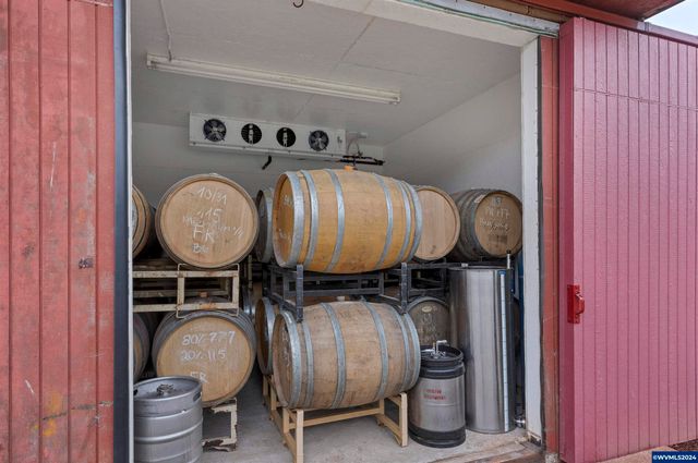 3731 Vitae Springs Rd S, Salem, OR 97306