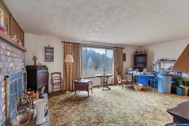 3731 Vitae Springs Rd S, Salem, OR 97306