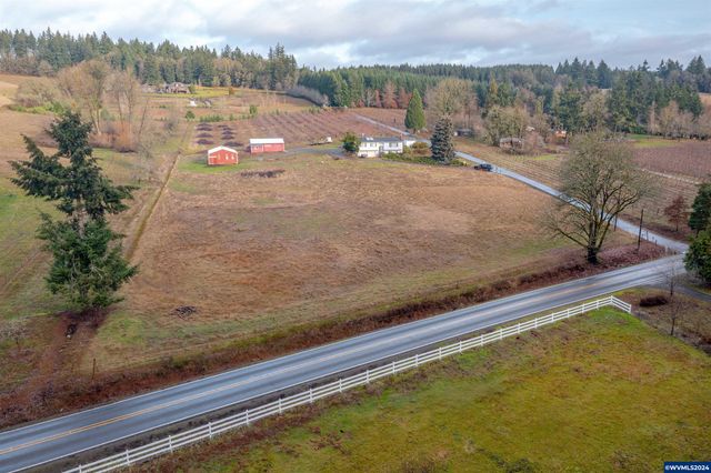 3731 Vitae Springs Rd S, Salem, OR 97306