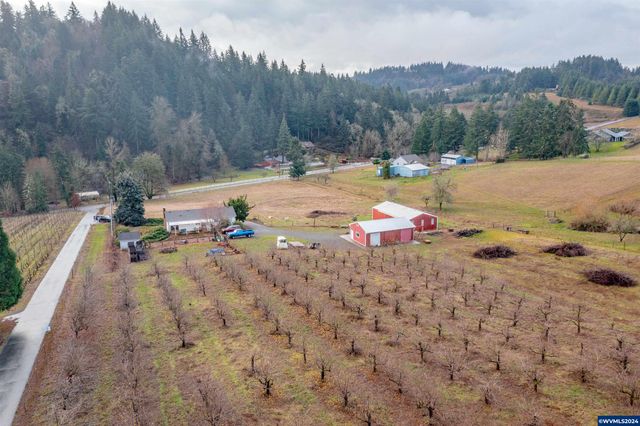 3731 Vitae Springs Rd S, Salem, OR 97306