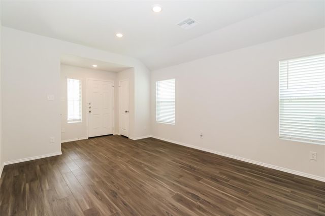 1240 Narrow Heights Drive, Conroe, TX 77301