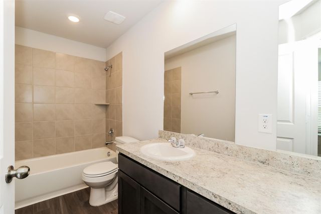 1240 Narrow Heights Drive, Conroe, TX 77301