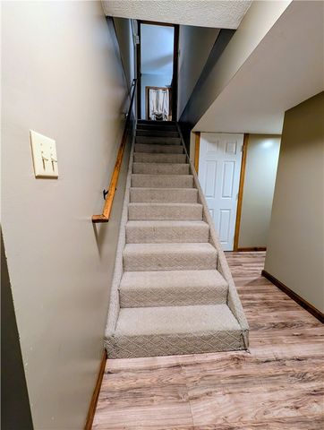 112 Patti Ln, Hopewell Twp, PA 15001