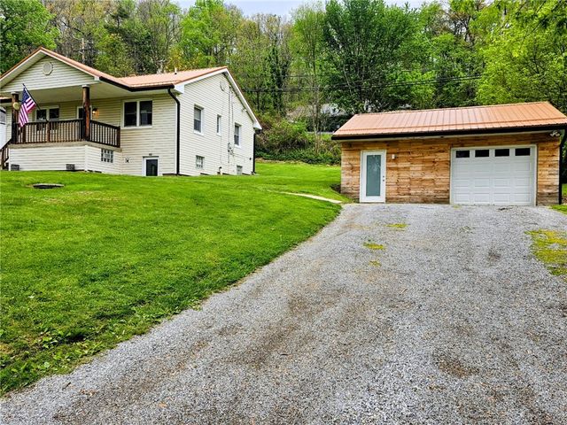 112 Patti Ln, Hopewell Twp, PA 15001