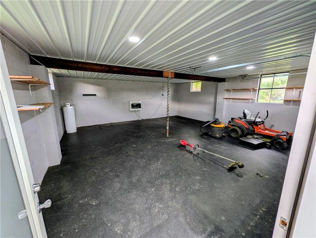 112 Patti Ln, Hopewell Twp, PA 15001
