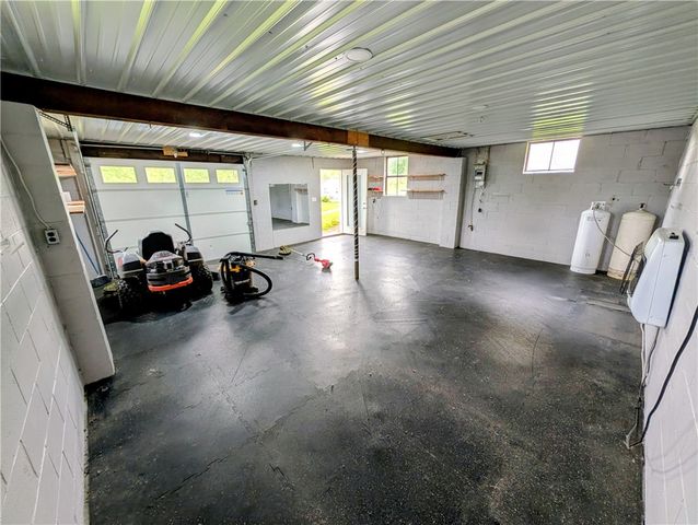 112 Patti Ln, Hopewell Twp, PA 15001