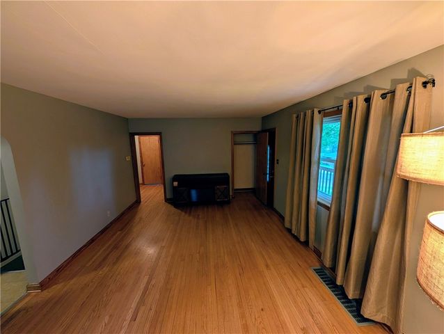 112 Patti Ln, Hopewell Twp, PA 15001