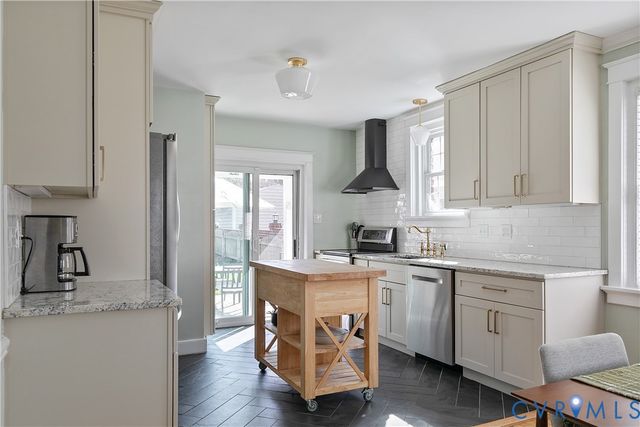 1709 W Laburnum Ave, Richmond, VA 23227