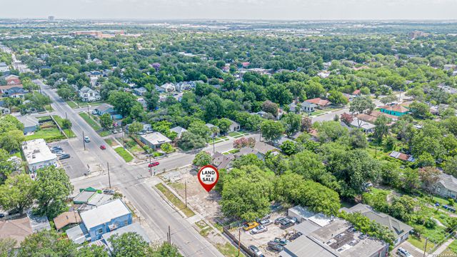 700 PORTER ST, San Antonio, TX 78210