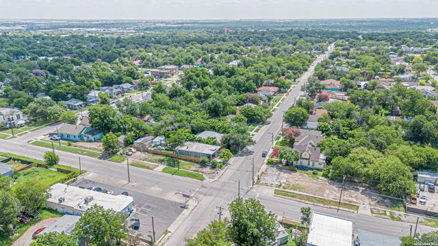 700 PORTER ST, San Antonio, TX 78210
