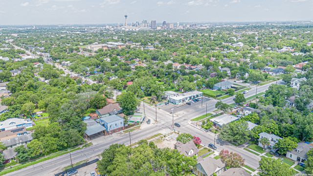 700 PORTER ST, San Antonio, TX 78210