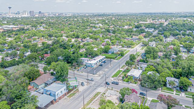700 PORTER ST, San Antonio, TX 78210