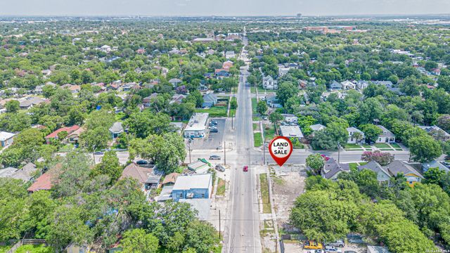 700 PORTER ST, San Antonio, TX 78210