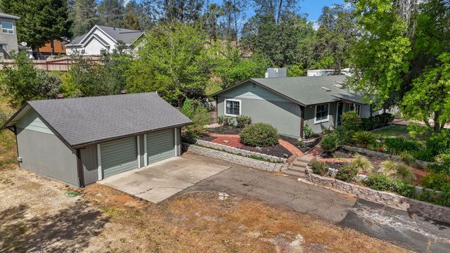 4550 Placer Road, Redding, CA 96001