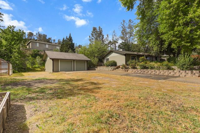 4550 Placer Road, Redding, CA 96001