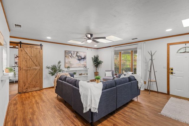 4550 Placer Road, Redding, CA 96001