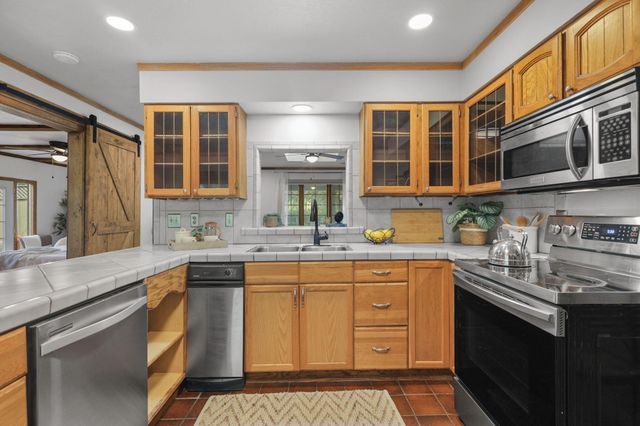 4550 Placer Road, Redding, CA 96001