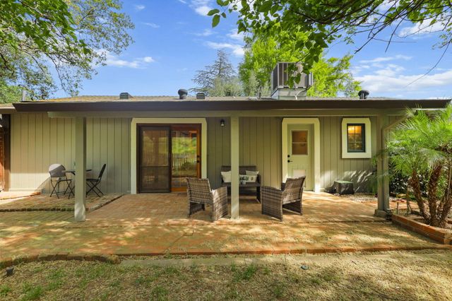 4550 Placer Road, Redding, CA 96001