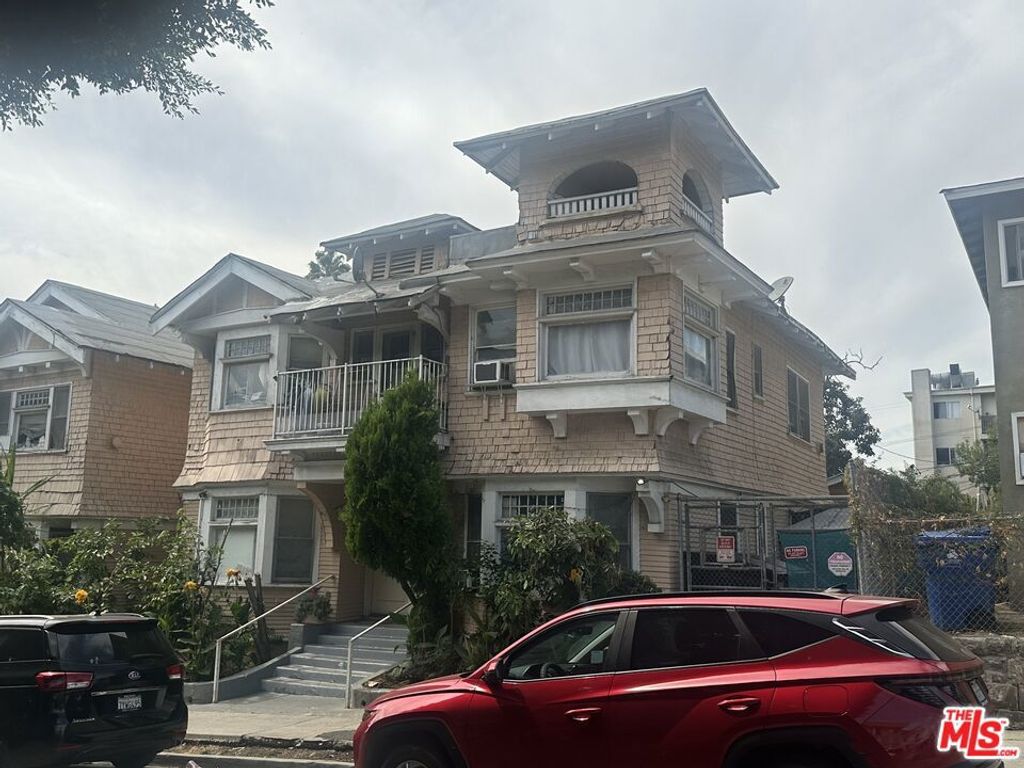 945 S Park View Street, Los Angeles, CA 90006 — exterior
