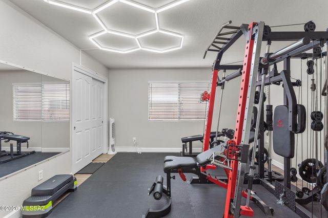 568 W Chatfield Street, Vail, AZ 85641