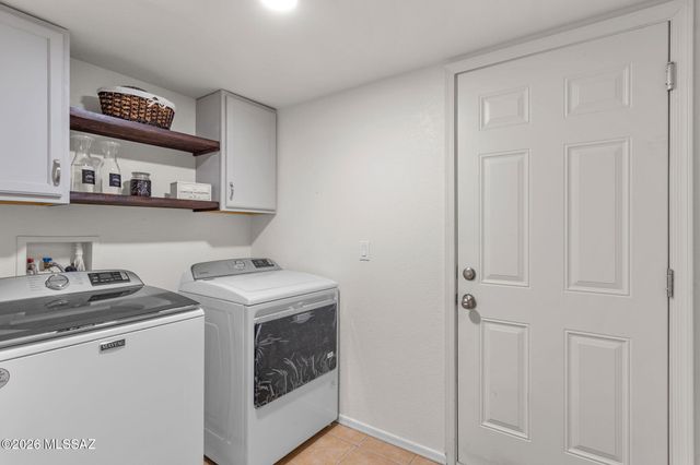 568 W Chatfield Street, Vail, AZ 85641