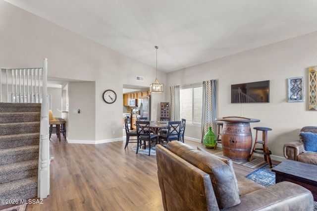 568 W Chatfield Street, Vail, AZ 85641