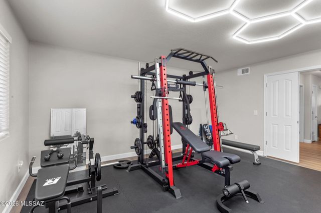 568 W Chatfield Street, Vail, AZ 85641