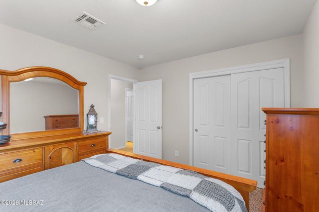 568 W Chatfield Street, Vail, AZ 85641