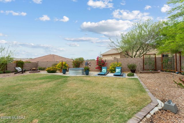 568 W Chatfield Street, Vail, AZ 85641