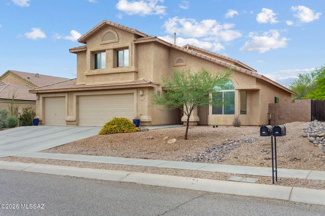 568 W Chatfield Street, Vail, AZ 85641