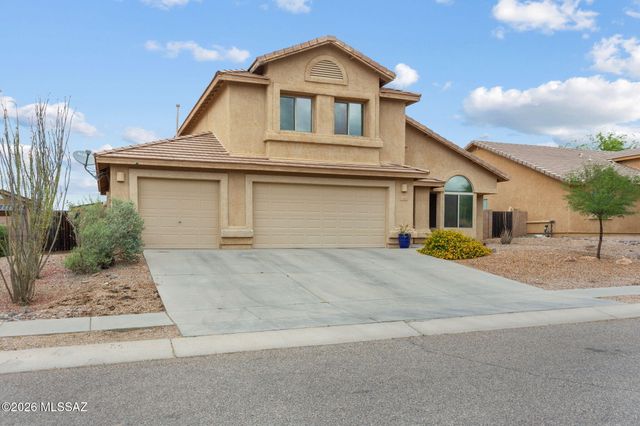 568 W Chatfield Street, Vail, AZ 85641