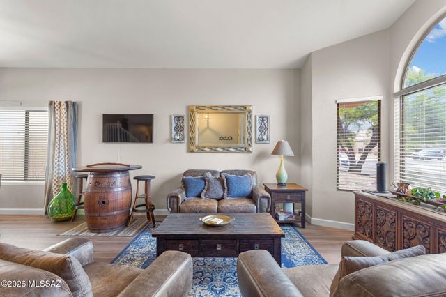 568 W Chatfield Street, Vail, AZ 85641