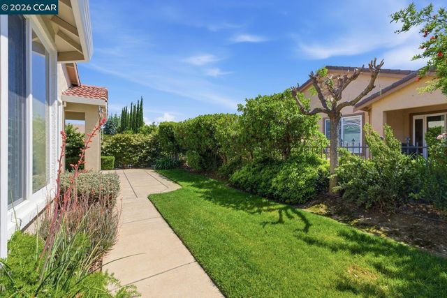 1118 Jonagold Way, Brentwood, CA 94513