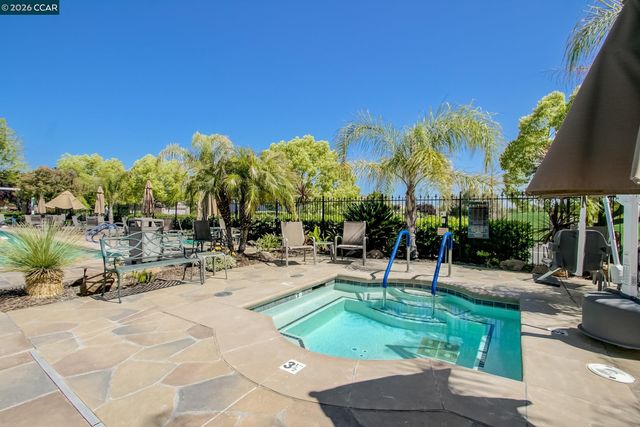 1118 Jonagold Way, Brentwood, CA 94513