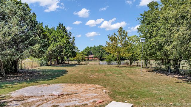 413 NW 15th NW, Ardmore, OK 73401
