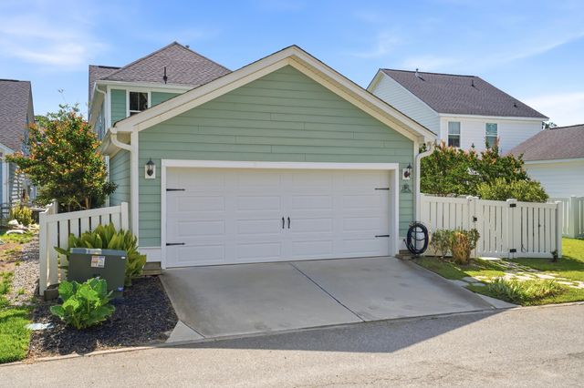 117 Angelica Avenue, Summerville, SC 29483