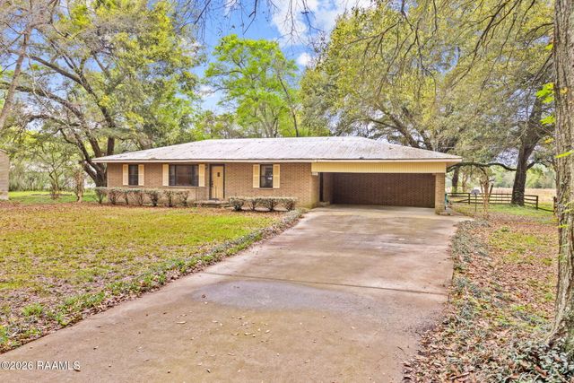 2403 W Schambers Street, Basile, LA 70515